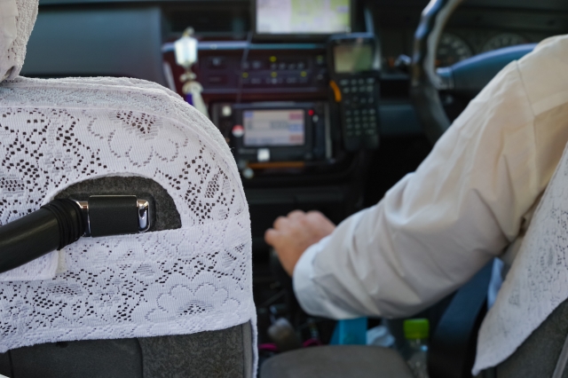 タクシーアプリ支払い方法を選ぶ際のポイントと注意点